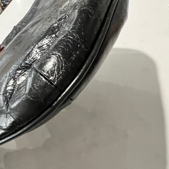 HOBO International Black Leather Handbag - Picture 5 of 11